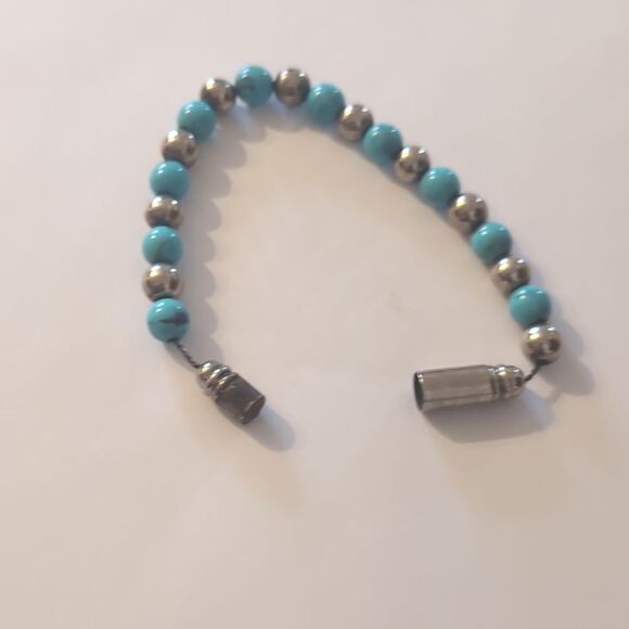 850 Silver and‎ Turquoise Beaded Bracelet - Picture 4 of 4